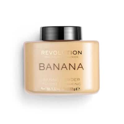 تصویر پودر فیکس رولوشن مدل Banana با تناژ زرد ملایم برای تثبیت آرایش، کنترل چربی و روشن‌تر کردن ناحیه زیر چشم